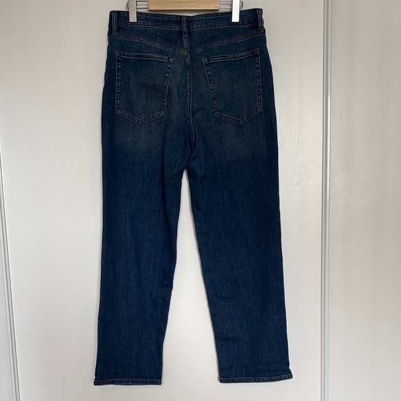 Old Navy Women's High-Rise Straight Jeans - Picture 4 of 6